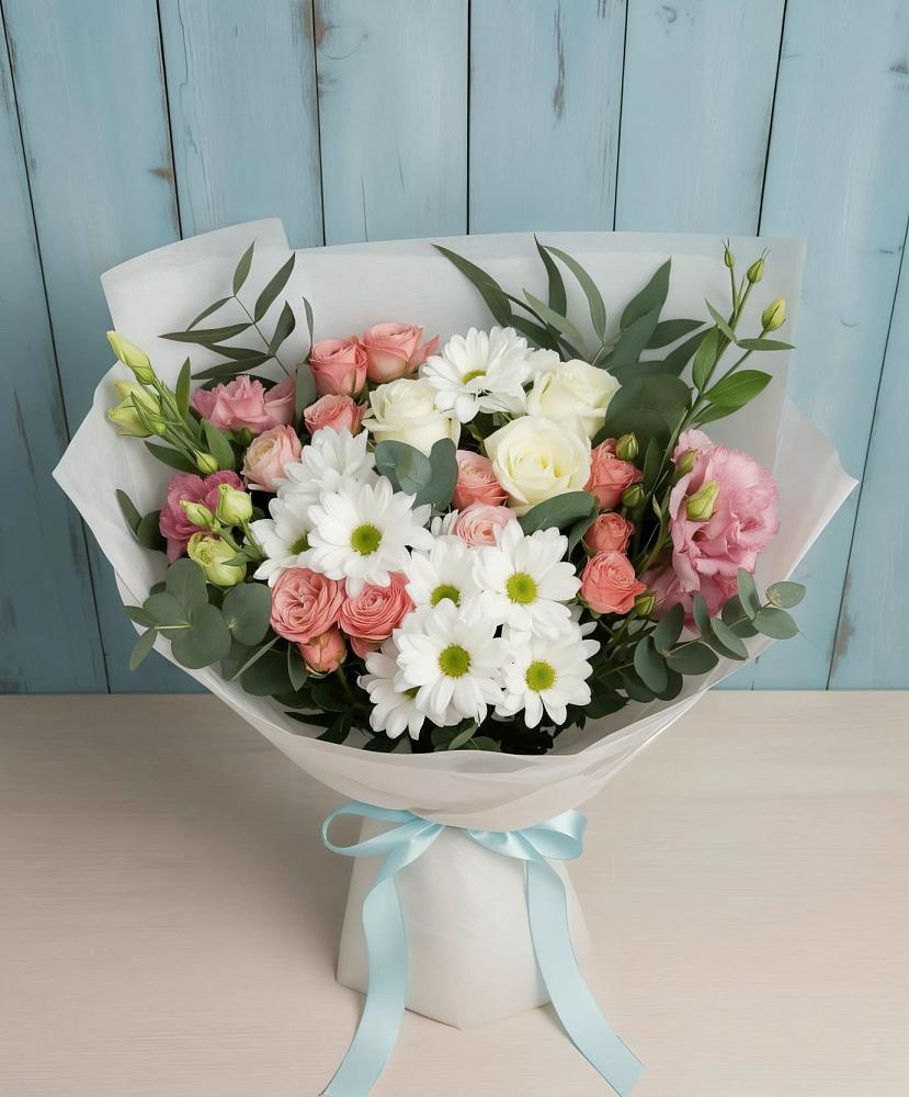 Букет цветов из: Розы, Лизиантусы и Хризантемы в Незлобной