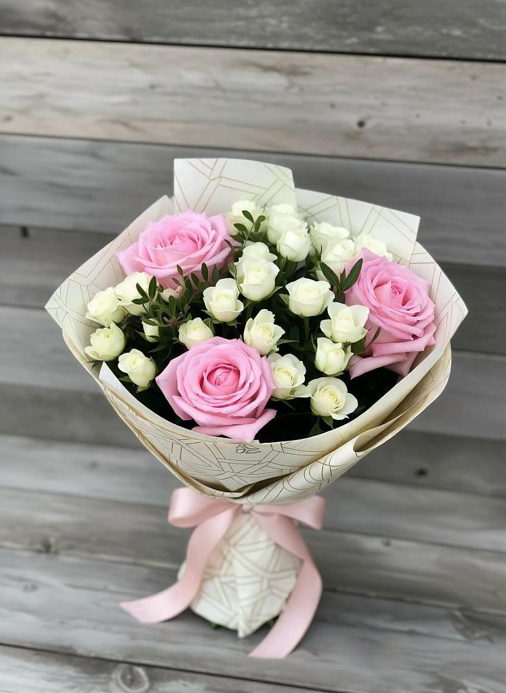 Букет цветов из: Розы в Незлобной