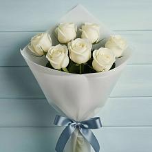 Букет 7 Белых роз Эдлесс Лав в Незлобной
