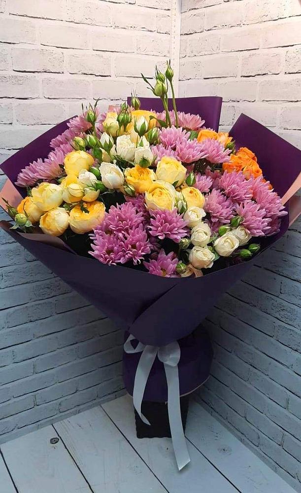 Букет цветов из: Хризантемы и Розы в Незлобной