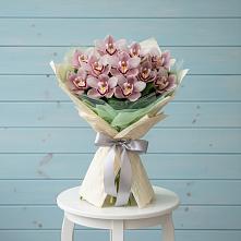 Букет цветов из:  Орхидеи и Розы в Незлобной