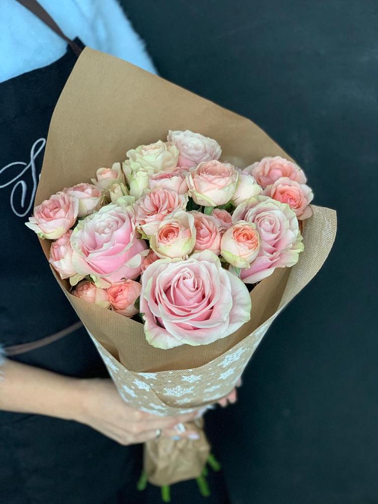 Букет цветов из: Хризантемы и Розы в Незлобной