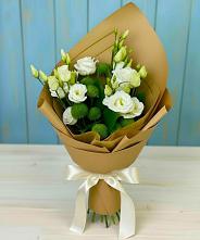 Букет цветов из:  Хризантемы и Лизиантусы в Незлобной