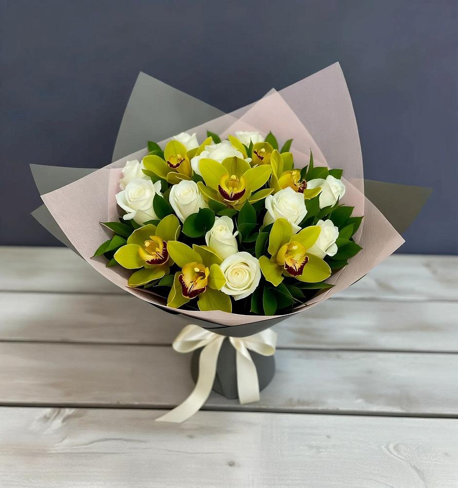 Букет цветов из: Орхидеи и Розы в Незлобной