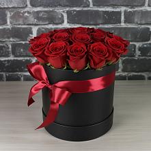 Цветочная композиция из Розы в шляпной коробке в Незлобной