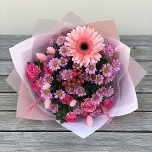 Букет цветов из:  Розы, Герберы и Хризантемы в Незлобной