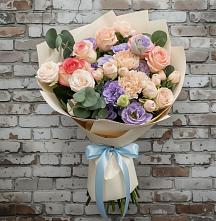 Букет цветов из:  Розы, Лизиантусы и Гвоздики в Незлобной