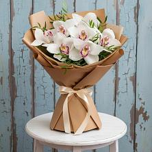 Букет цветов из:  Орхидеи и Розы в Незлобной